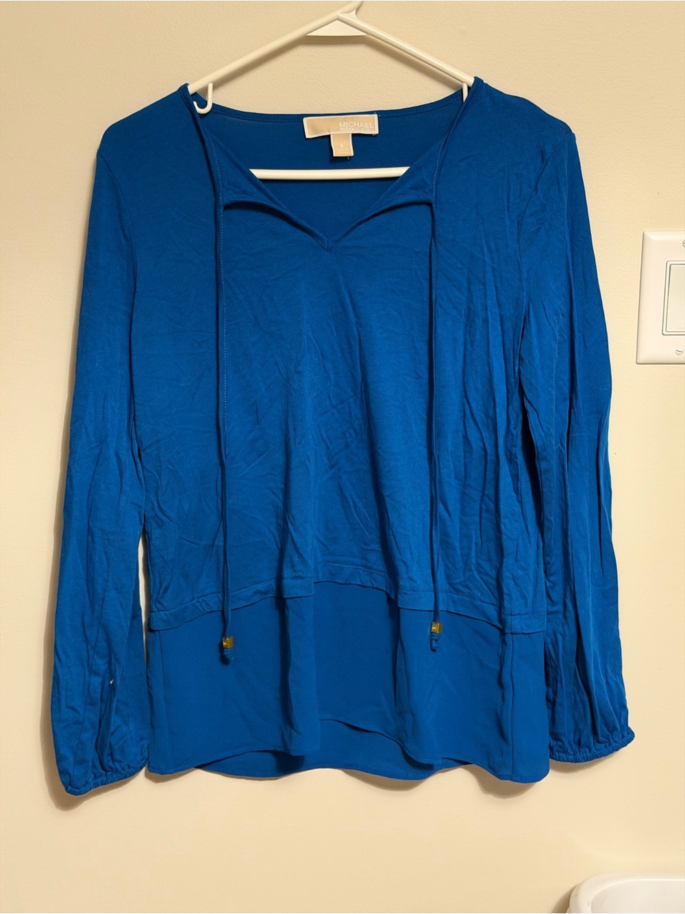 Micheal Kors Blue Long-Sleeve V-Neck Top